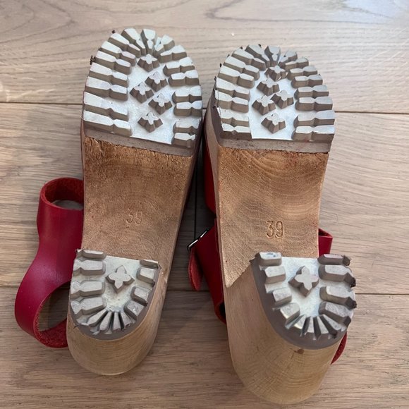 Red Leather Mia "Abba" Heeled Clogs - Picture 5 of 5